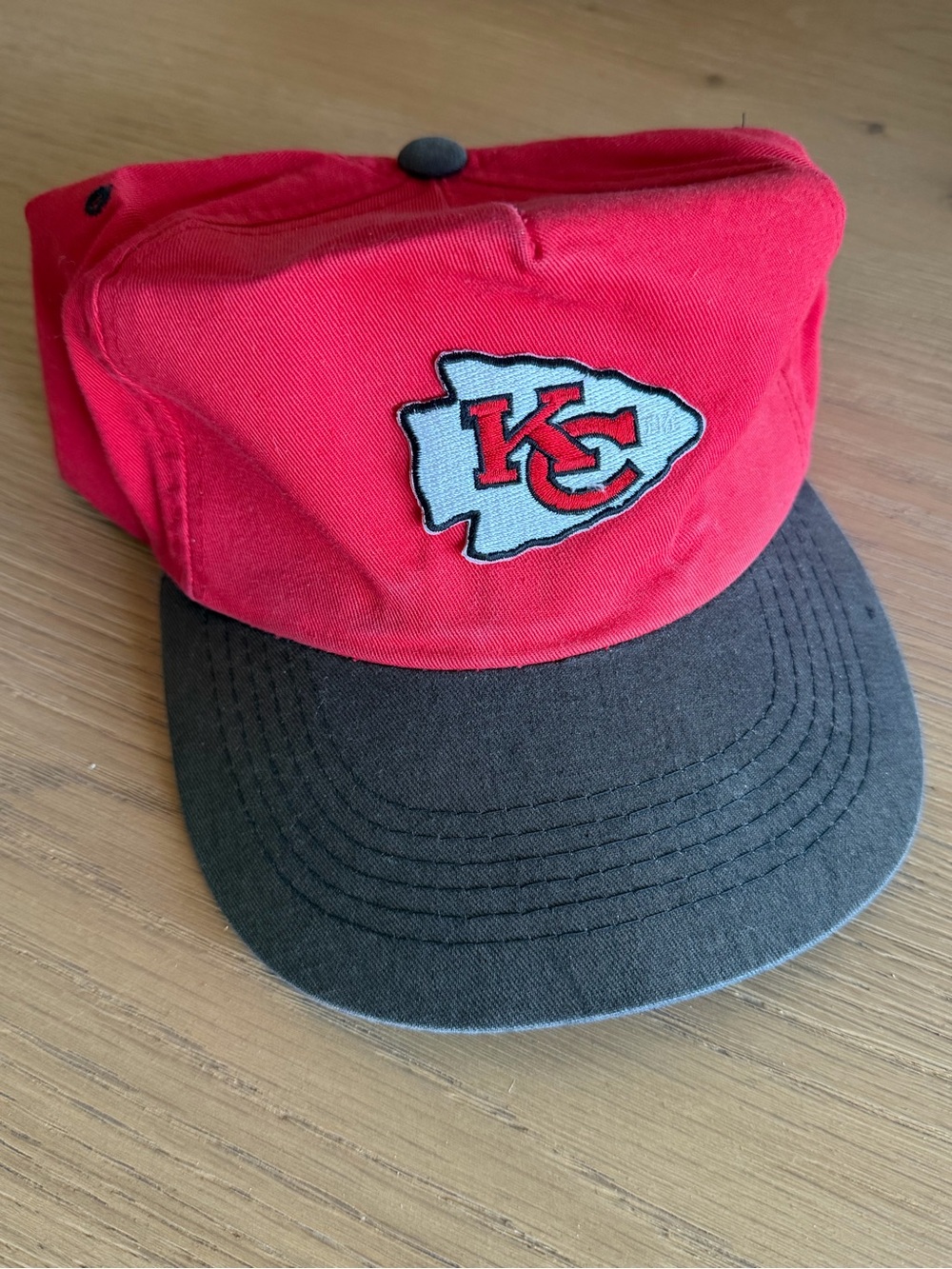 Kansas City Chiefs Vintage Red and Black Cap